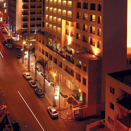 Hotel Ramada Plaza By Wyndham Beirut Raouche Esterno foto