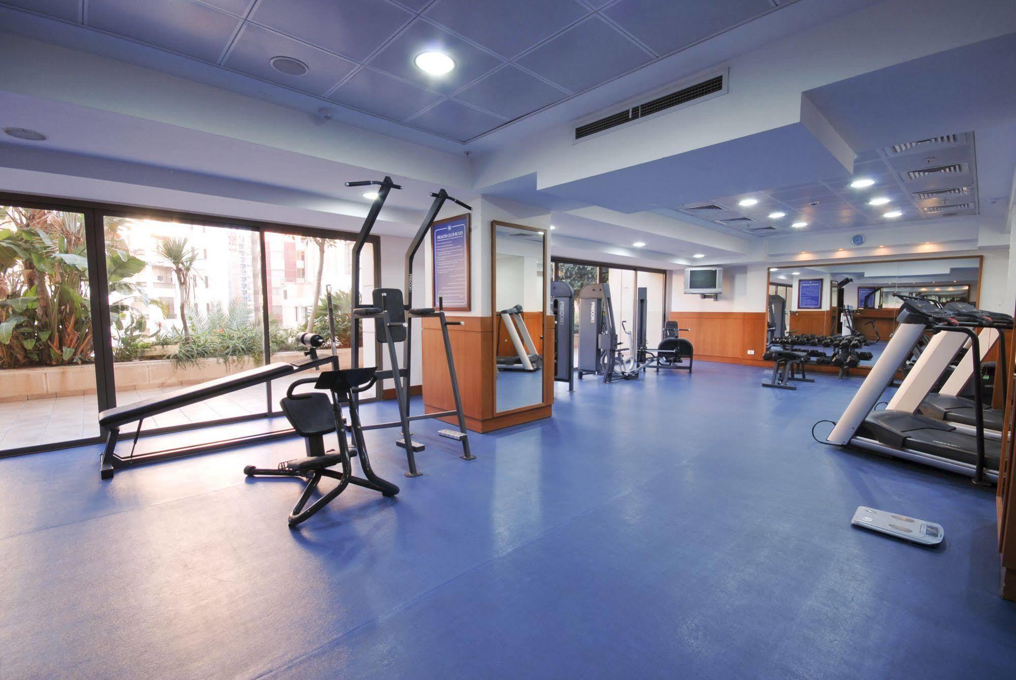 Hotel Ramada Plaza By Wyndham Beirut Raouche Esterno foto
